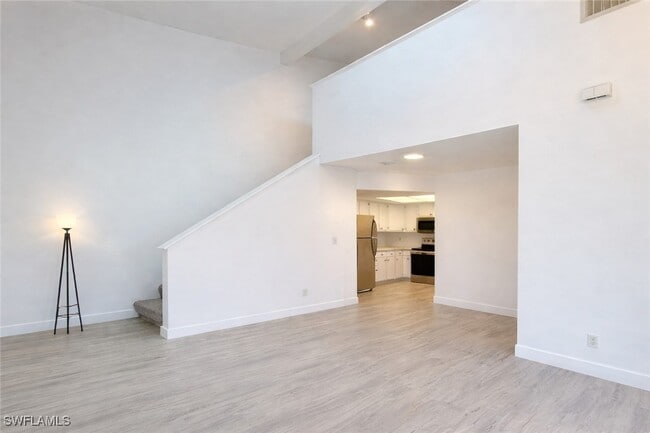 Building Photo - 13257 Broadhurst Loop