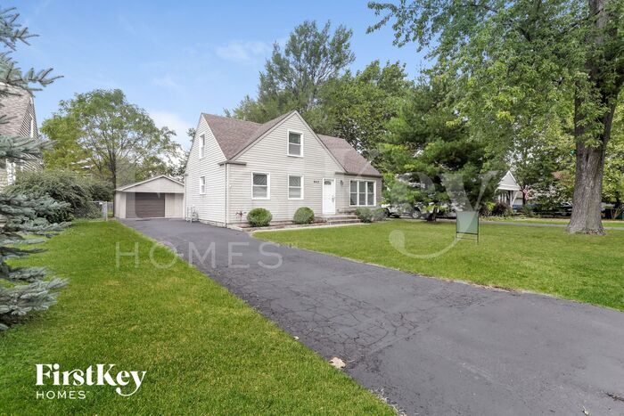 Primary Photo - 640 N Edgewood Ave