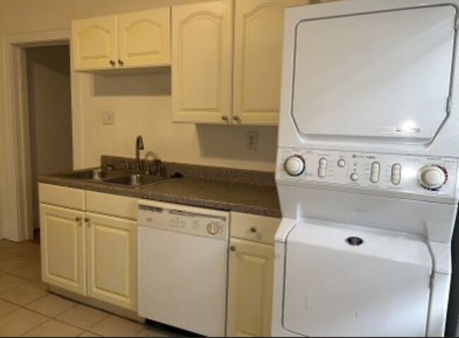 Foto del edificio - 4823 Jackson St