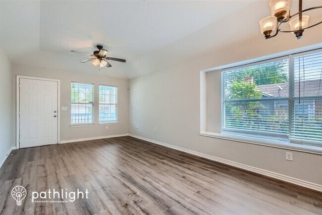 Building Photo - 170 Brandywine Ave, San Antonio, TX, 78228
