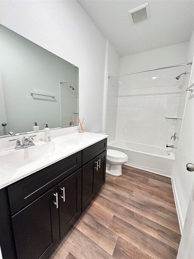 Foto del edificio - 23542 Weir Box Rd