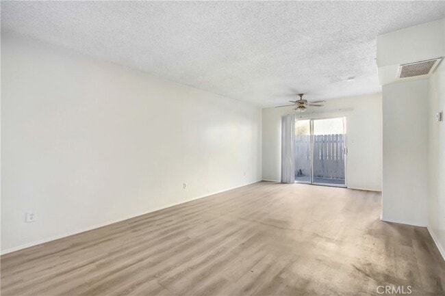 Photo - 30 N Ash St Townhome