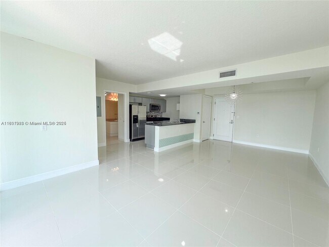 Foto del edificio - 1861 NW S River Dr