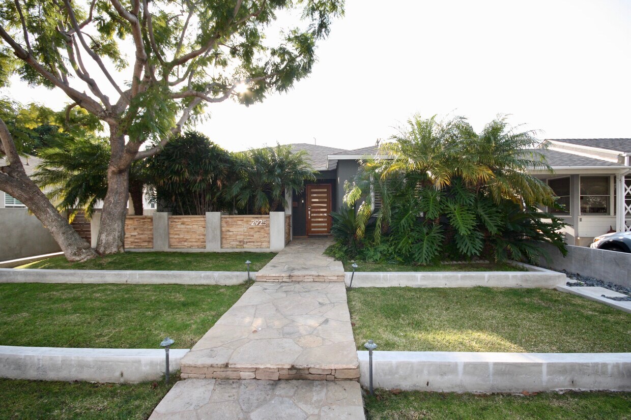 2925 Tilden Ave, Los Angeles, CA 90064 House Rental in Los Angeles