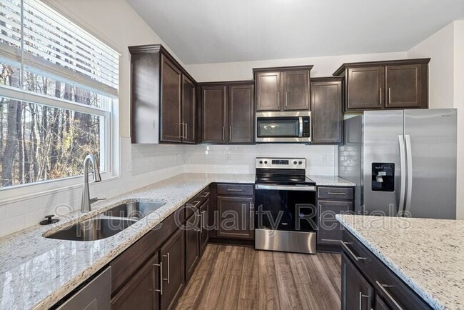 Building Photo - 3417 Pinnacle Peak Dr