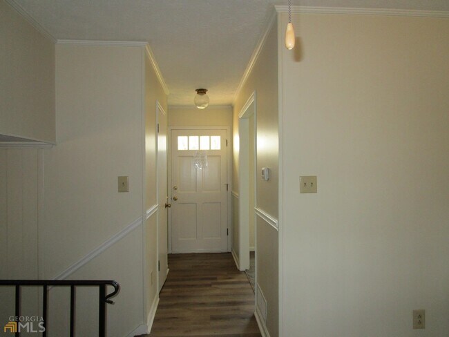 Foto del edificio - 3065 Conrad Dr SW