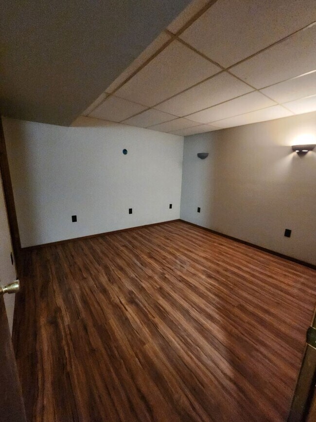 3075 Twin Rivers Point, Camdenton, MO 65020 House Rental in Camdenton