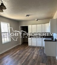 Building Photo - 10765 TX-16