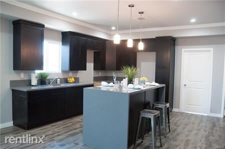 Foto del edificio - 3 br, 3 bath House - 20522 1/2 S Western Ave