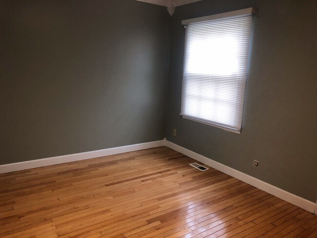 Foto del edificio - 8214 Shibler Dr