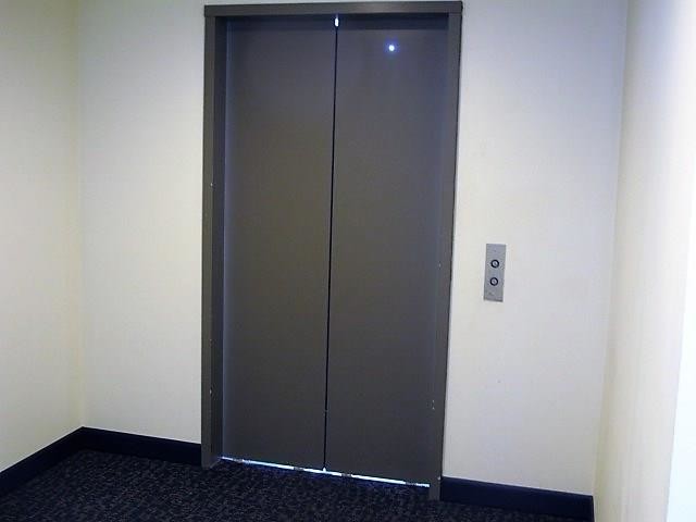 Foto del edificio - 2 School St