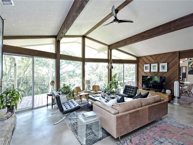 Building Photo - 601 Buckeye Trail