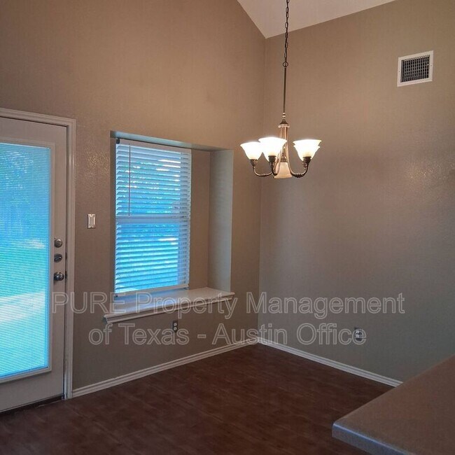Foto del edificio - 1908 W Pflugerville Pkwy