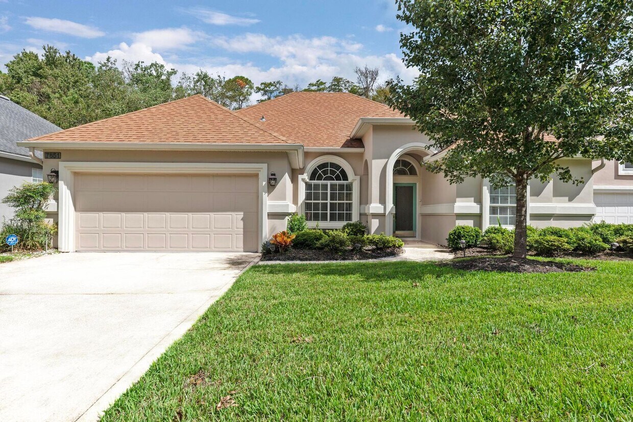 Primary Photo - 3 Bed, 2 Bath Deercreek Country Club Home ...