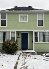 Building Photo - 1208 Chestnut Ave