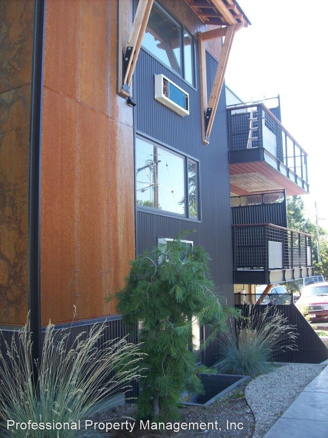 Foto del edificio - 1012-1012 W Pine St