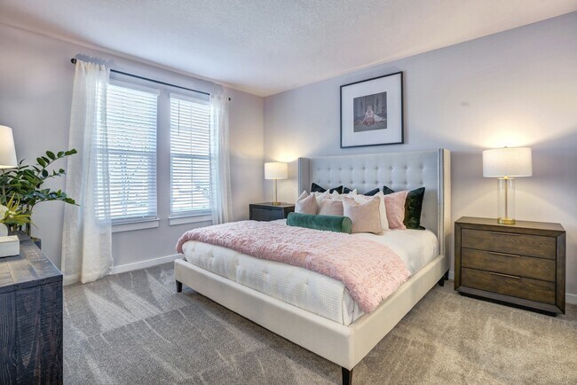 Building Photo - The Napier