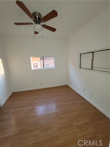 Building Photo - 162 N Alma Ave