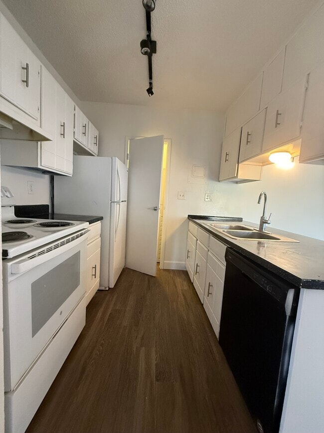 Foto del edificio - Squire Apartments