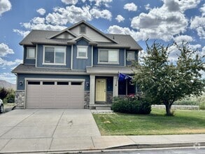 Building Photo - 722 S Willow Park Dr