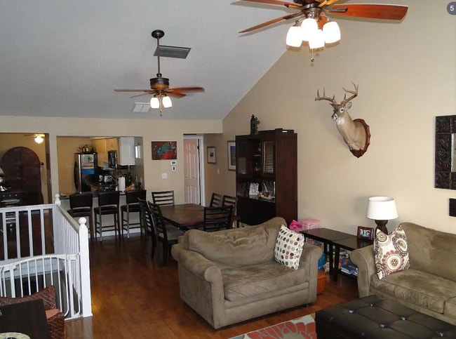 Building Photo - 228 Amberjack Dr