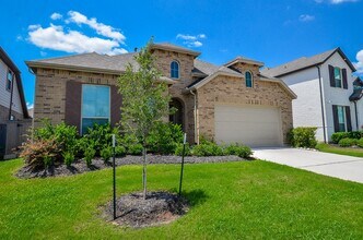 Building Photo - 23719 Sweeny Vly Dr