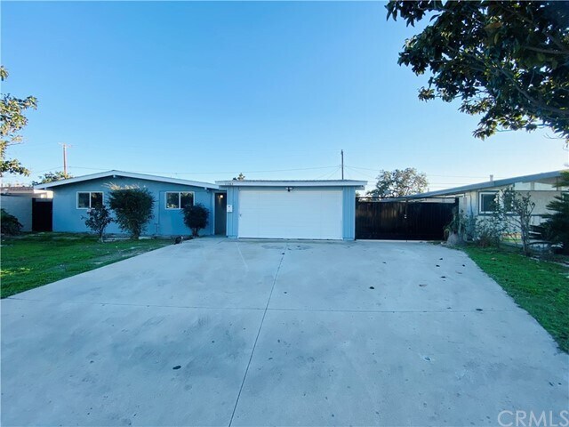 Primary Photo - 11382 Salinaz Dr