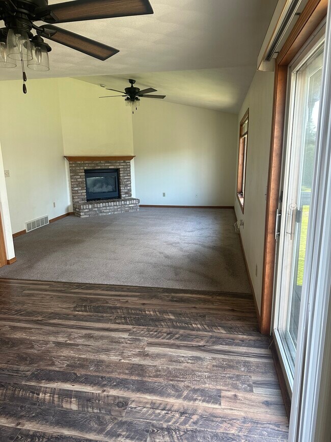 Foto del edificio - W2624 Barney Ct