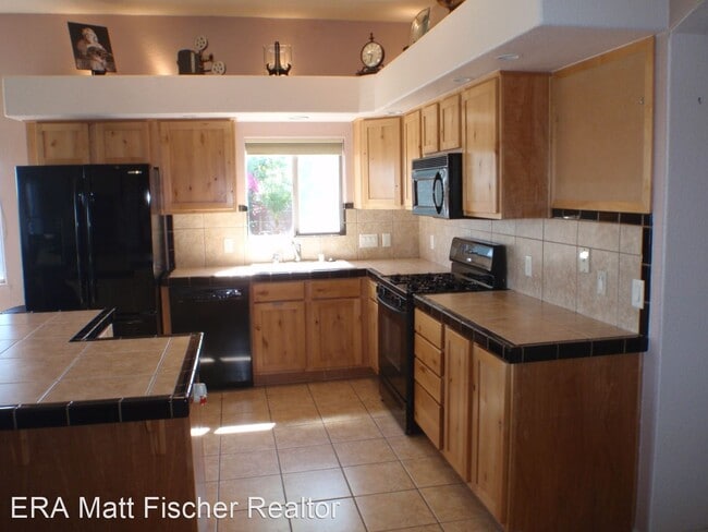Building Photo - 3 br, 2 bath House - 11126 S Cony Ave