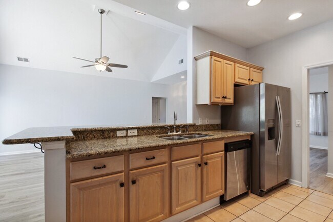 Foto del edificio - 173 Sumter Square