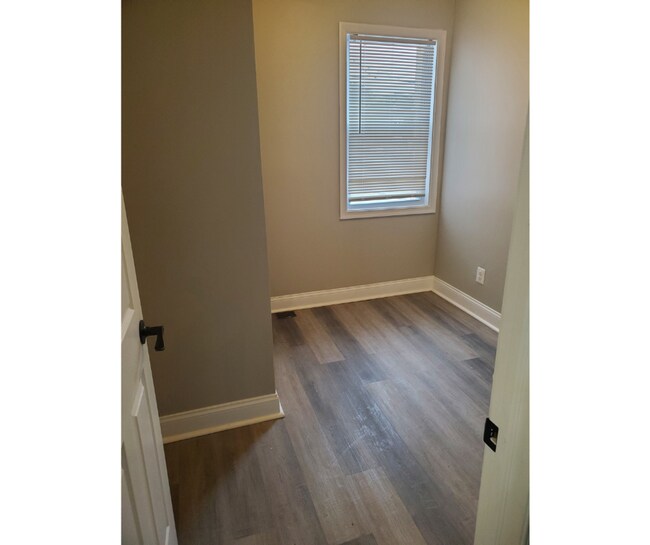 Foto del edificio - 17 W Talbott St