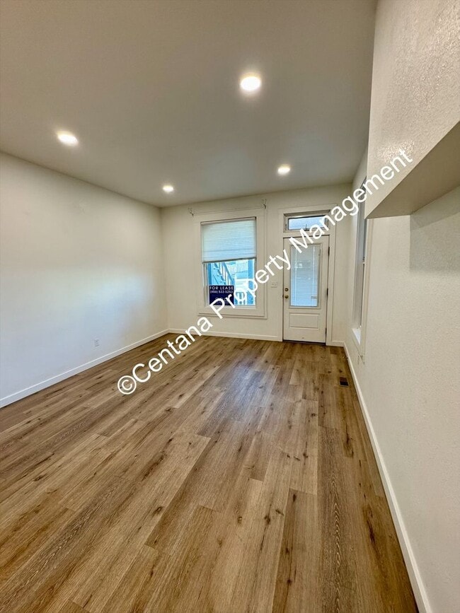 Foto del edificio - 722 S Montana St