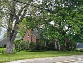 Building Photo - 1366 Helderberg Ave