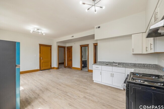 Building Photo - 2357 S Drake Ave