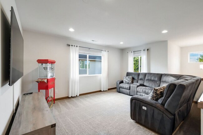 Foto del edificio - 1519 S Washington St