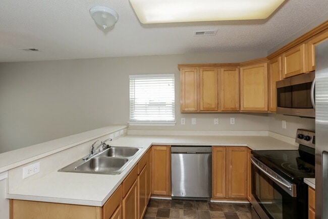 Foto del edificio - 2112 Highland Park Dr