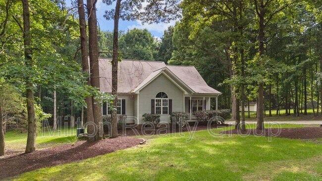 Building Photo - 136 Bradford Cir