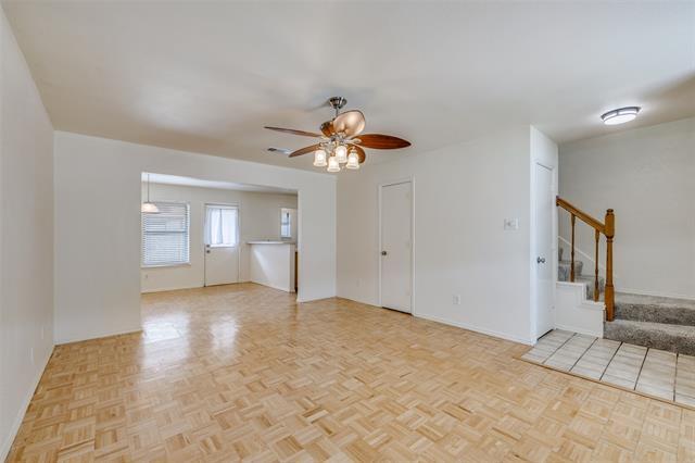 Foto del edificio - 2429 Kingsford Ct