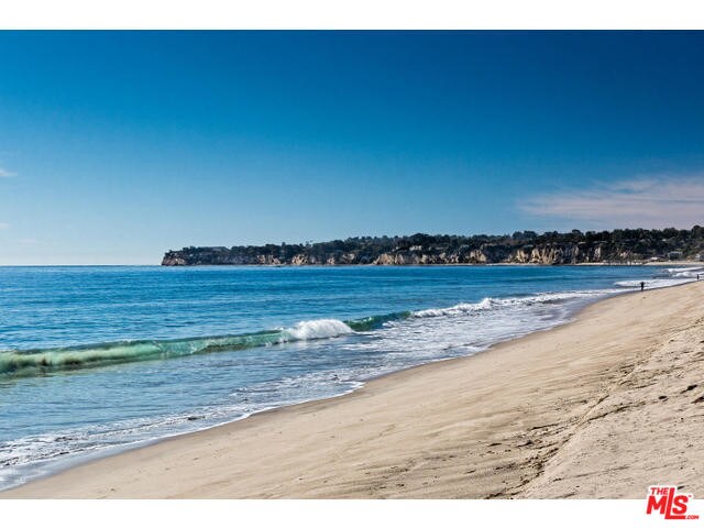 Building Photo - 27258 Pacific Coast Hwy