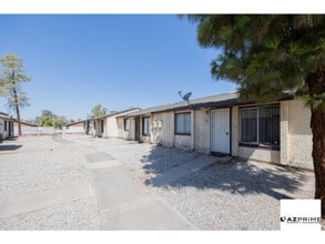 Building Photo - 3646 N 69th Ave