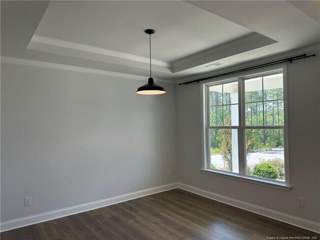 Building Photo - 373 Kensington Dr