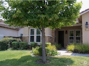 Building Photo - 2548 San Marin Ln