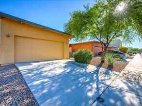 Building Photo - 3047 N Dasylirion Dr
