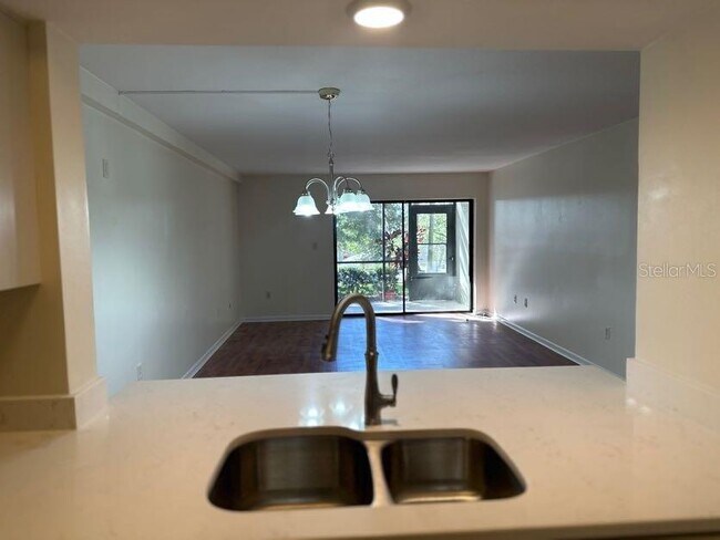 Foto del edificio - 620 Cranes Way