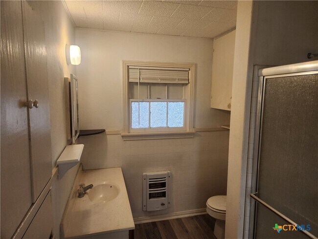 Foto del edificio - 1415 N 7th St