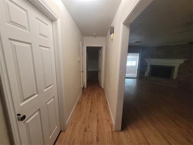 Foto del edificio - 7708 Village Trail Dr