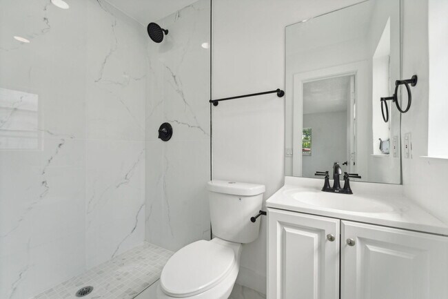 Foto del edificio - 380 NW 2nd Way