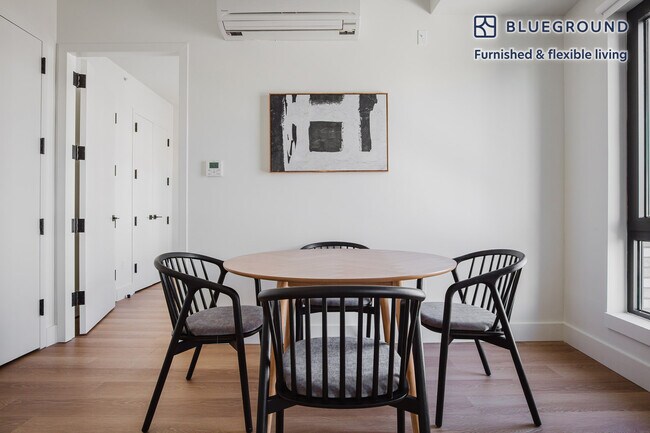 Foto del edificio - 130 Hope St