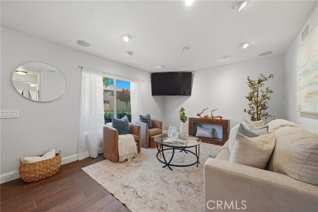Foto del edificio - 850 Windwood Dr