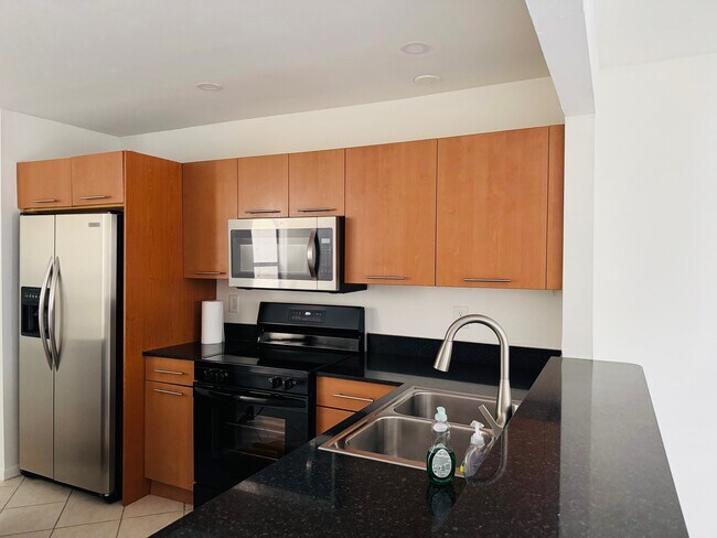 Foto del edificio - 343-308 Ives Dairy Rd